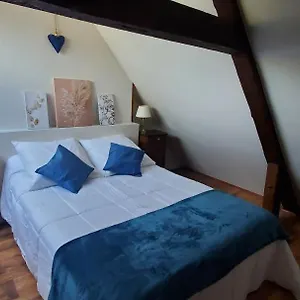 https://gite-le-four-de-suliatus.hotels-rhonealpes.com