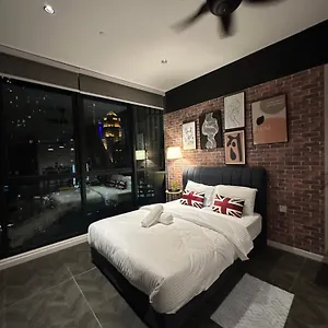 https://skyline-homes-by-scarletz-suites-klcc.kualalumpurs-hotels.com