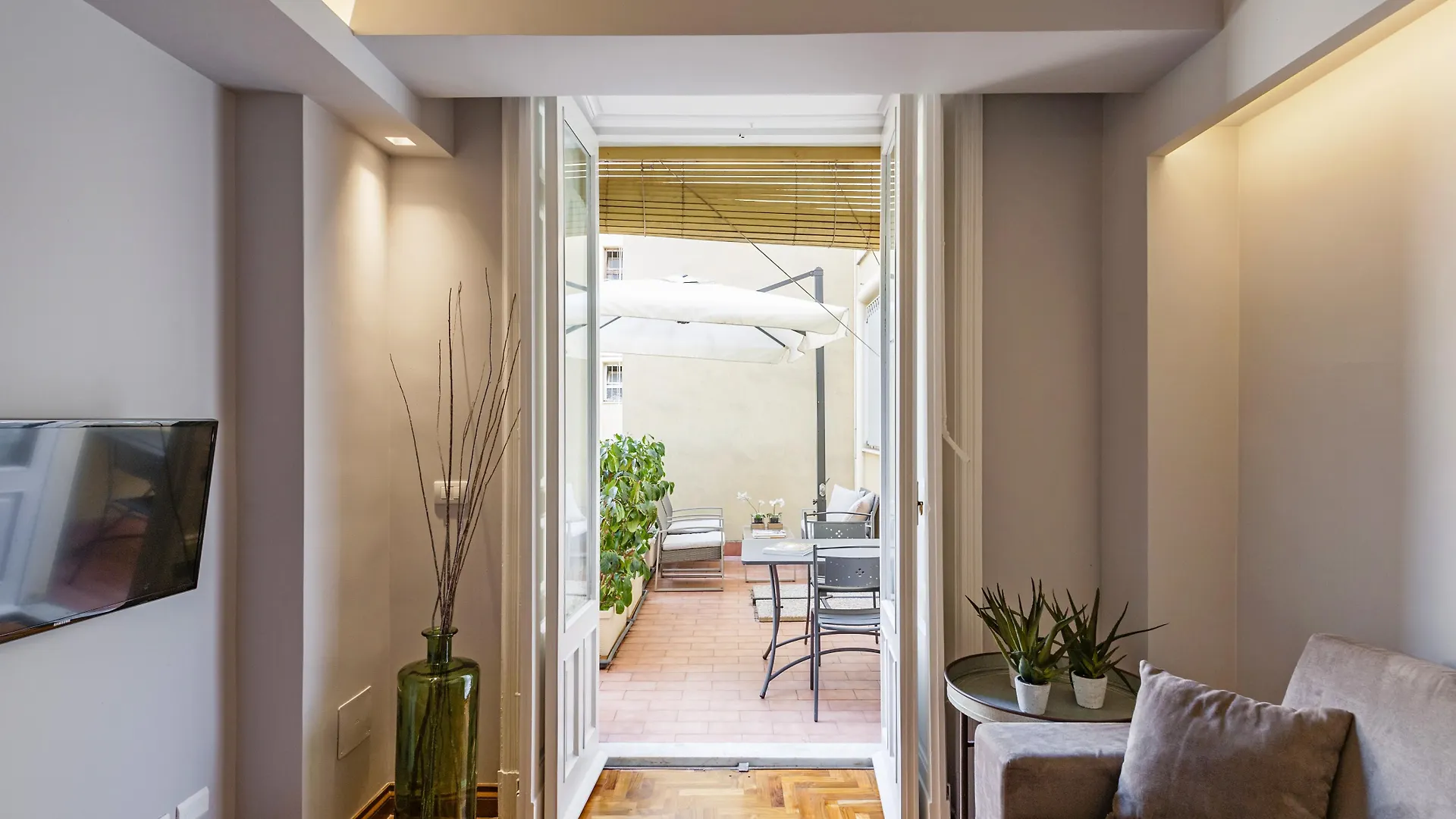 דירה קטאניה Ferrini Home - Residence 150 איטליה