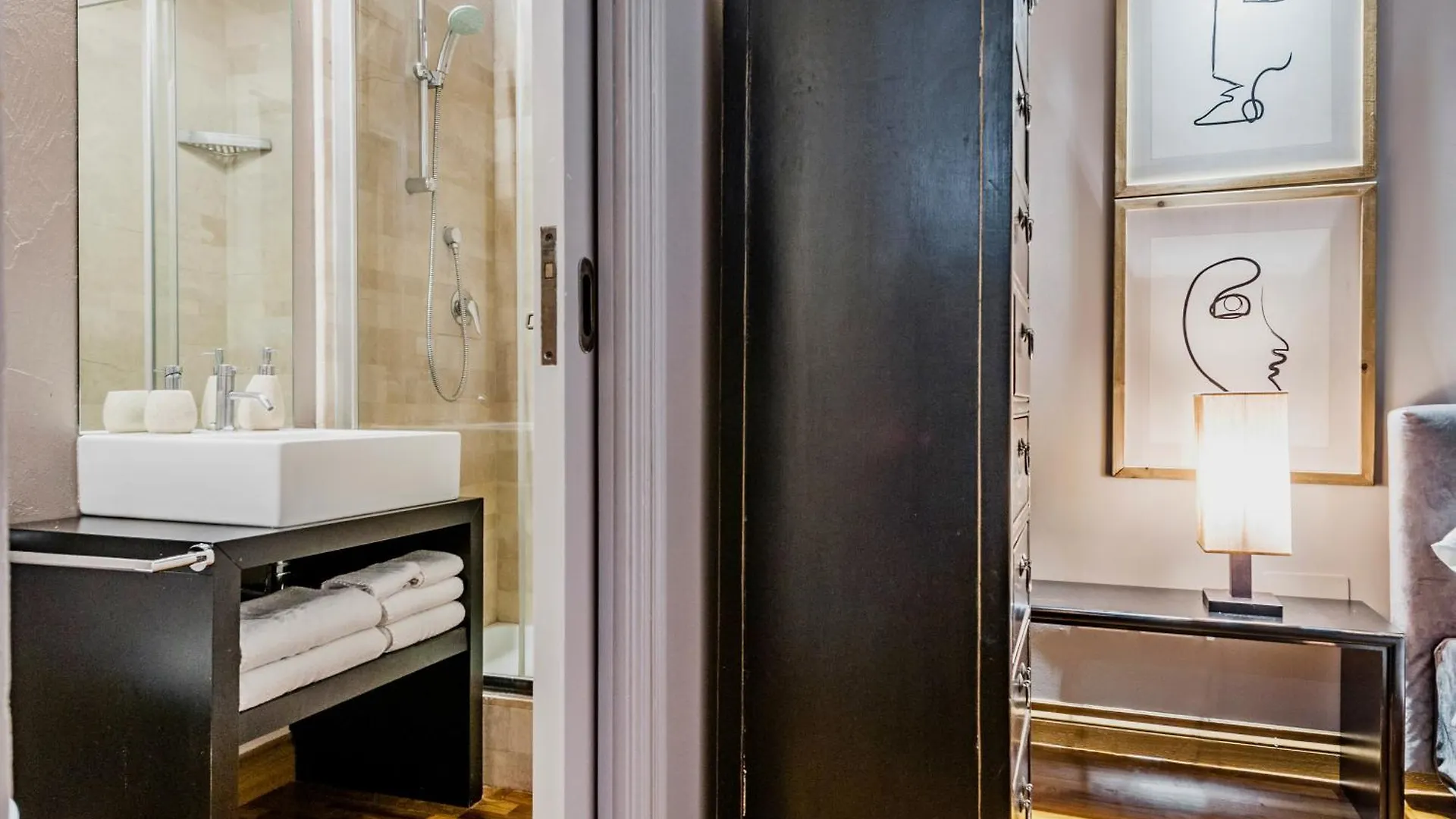 קטאניה Ferrini Home - Residence 150 איטליה